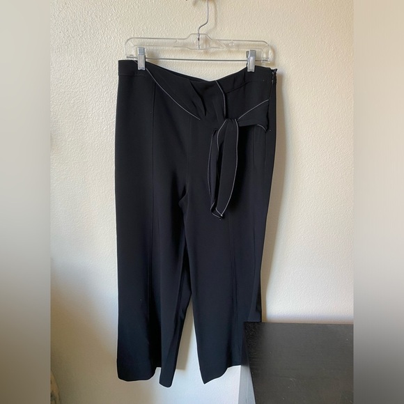 Cinq a Sept Women’s Wide Leg Cropped Trousers in Black Size 6 Business Casual - Picture 2 of 8